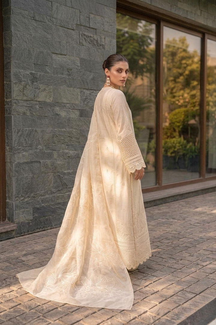 MUSHQ | Ivory Grace – Embroidered Cutwork Lawn 3-Piece Suit with Floral Organza Dupatta