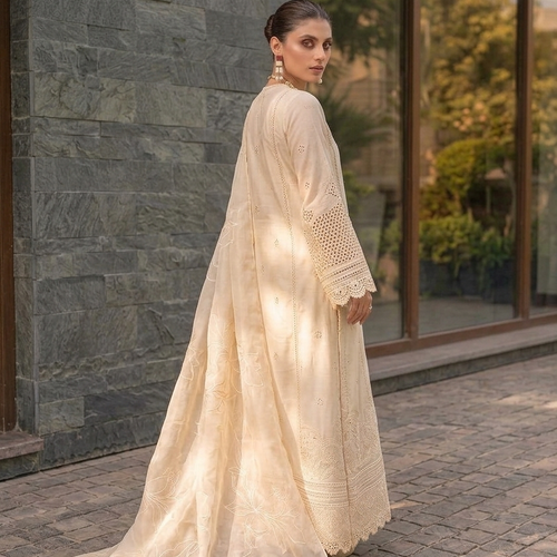 MUSHQ | Ivory Grace – Embroidered Cutwork Lawn 3-Piece Suit with Floral Organza Dupatta